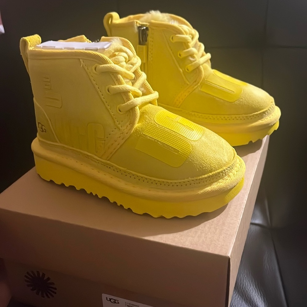 Unisex Ugg boots
